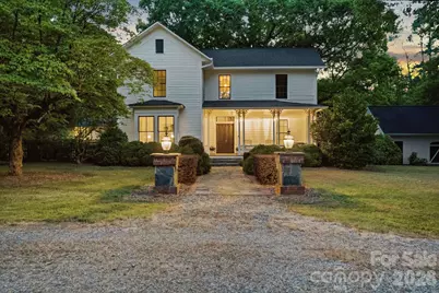 10915 Beatties Ford Road, Huntersville, NC 28078 - Photo 8
