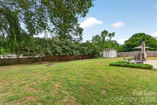 4023 Firethorne Rd, Charlotte, NC 28205 - Photo 30
