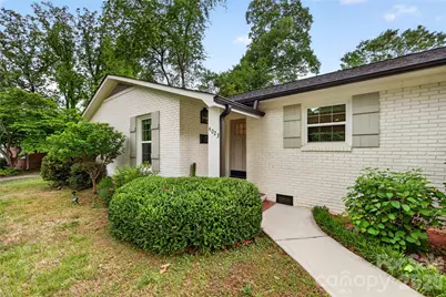 4023 Firethorne Road, Charlotte, NC 28205 - Photo 2