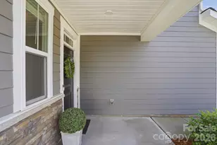 16043 River Tree Ln, Charlotte, NC 28278 - Photo 6