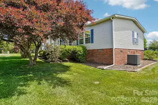 10 N June Ln, Hendersonville, NC 28792 - Photo 28