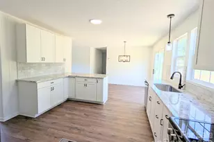 2032 Rocky Creek Ln, Dallas, NC 28034 - Photo 8