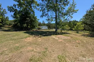 2032 Rocky Creek Ln, Dallas, NC 28034 - Photo 22