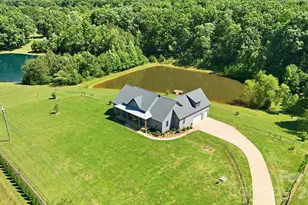 1881 E Maiden Rd, Maiden, NC 28650 - Photo 4