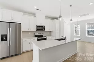 1135 Kokomo Ln, Charlotte, NC 28206 - Photo 1