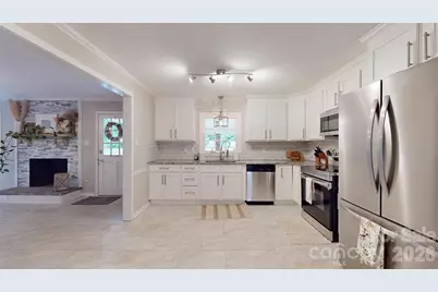 2186 Wentworth Drive, Rock Hill, SC 29732 - Photo 10