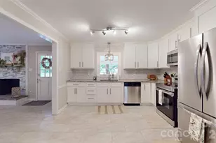 2186 Wentworth Dr, Rock Hill, SC 29732 - Photo 10