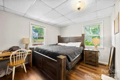 1113 W 4th Avenue, Gastonia, NC 28052 - Photo 10
