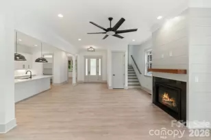 1529 Beckwith Pl, Charlotte, NC 28205 - Photo 4