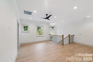 1529 Beckwith Pl, Charlotte, NC 28205 - Photo 16