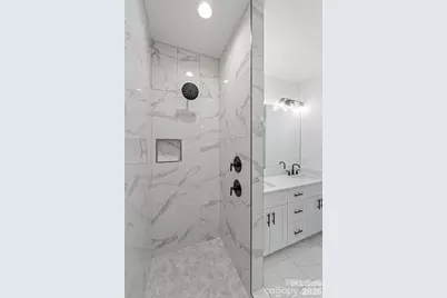 1529 Beckwith Place, Charlotte, NC 28205 - Photo 10