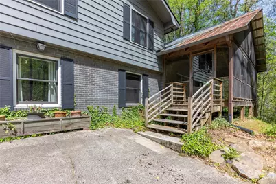 138 Stillwagon Lane, Cedar Mountain, NC 28718 - Photo 2