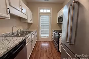 8134 Kings Creek Dr, Charlotte, NC 28273 - Photo 10