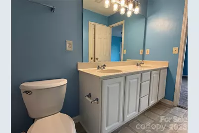 8134 Kings Creek Drive, Charlotte, NC 28273 - Photo 20