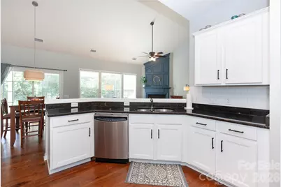 2304 Coltsgate Road, Waxhaw, NC 28173 - Photo 12