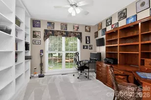 6416 Stargaze Ln, Charlotte, NC 28269 - Photo 10