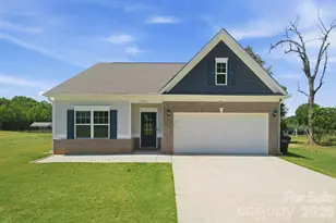 11851 Saddleback Trl, Stanfield, NC 28163 - Photo 2