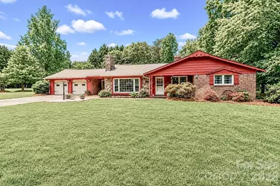111 Wildflower Lane, Statesville, NC 28625 - Photo 2