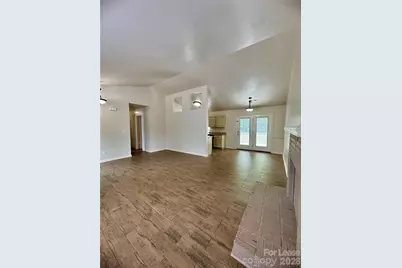 3407 Braewick Place, Charlotte, NC 28227 - Photo 6