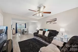 1158 Cloister Pl, Columbia, SC 29210 - Photo 4