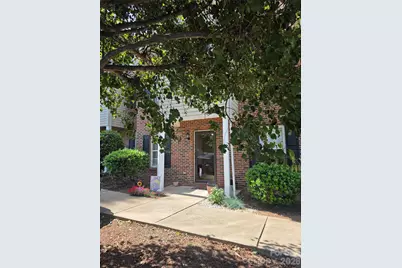 2240 15th Avenue NE #104, Hickory, NC 28601 - Photo 2