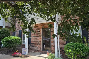 2240 15th Ave NE, Hickory, NC 28601 - Photo 2