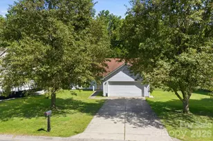 7614 Trotter Rd, Charlotte, NC 28216 - Photo 2