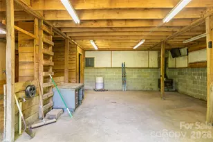 224 Seasons Dr, Clyde, NC 28721 - Photo 40