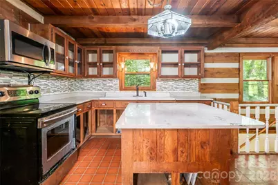 224 Seasons Drive, Clyde, NC 28721 - Photo 14
