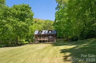 224 Seasons Dr, Clyde, NC 28721 - Photo 4