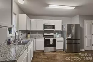 1916 Country Way, Hickory, NC 28601 - Photo 18