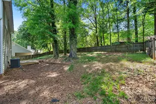 6719 Raeburn Ln, Charlotte, NC 28227 - Photo 36