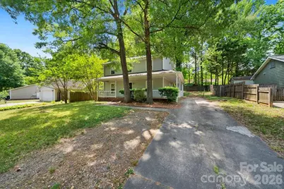 6719 Raeburn Lane, Charlotte, NC 28227 - Photo 2