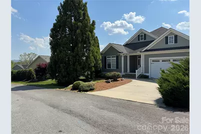 25 Copper Court, Hendersonville, NC 28792 - Photo 2