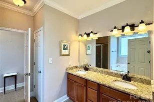 25 Copper Ct, Hendersonville, NC 28792 - Photo 20