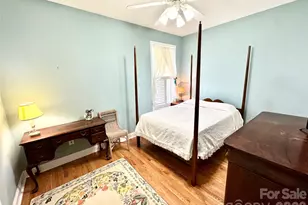 25 Copper Ct, Hendersonville, NC 28792 - Photo 8