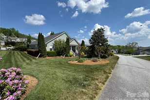 25 Copper Ct, Hendersonville, NC 28792 - Photo 28