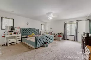 121 Edgerly Ct, Charlotte, NC 28214 - Photo 16