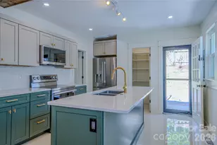 26 Henrietta St, Asheville, NC 28801 - Photo 6