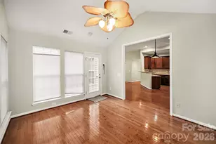 2172 Southridge Dr, Belmont, NC 28012 - Photo 6