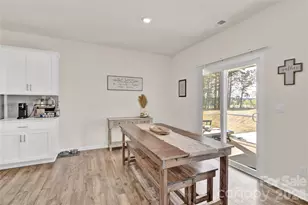 154 Old Home Rd, Statesville, NC 28677 - Photo 6