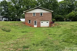 74 Miranda Dr, Taylorsville, NC 28681 - Photo 8