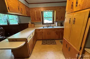 74 Miranda Dr, Taylorsville, NC 28681 - Photo 18