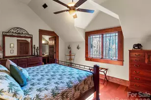 93 Lombard St, Waynesville, NC 28786 - Photo 40