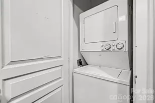 404 N Laurel Ave, Charlotte, NC 28204 - Photo 14