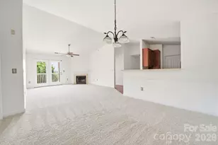 9976 Hyde Glen Ct, Charlotte, NC 28262 - Photo 14