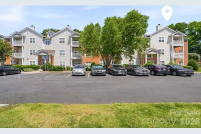 9976 Hyde Glen Court, Charlotte, NC 28262 - Photo 4