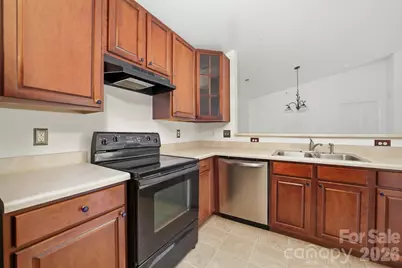 9976 Hyde Glen Court, Charlotte, NC 28262 - Photo 8
