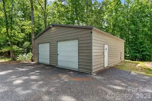 4142 Musket Hill Rd, Sharon, SC 29742 - Photo 32