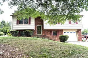 2848 Wendell St, Lenoir, NC 28645 - Photo 1